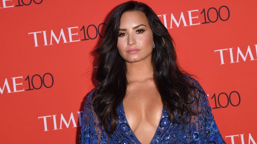 Singer Demi Lovato Speaks Out After Suspected Overdose Bbc News