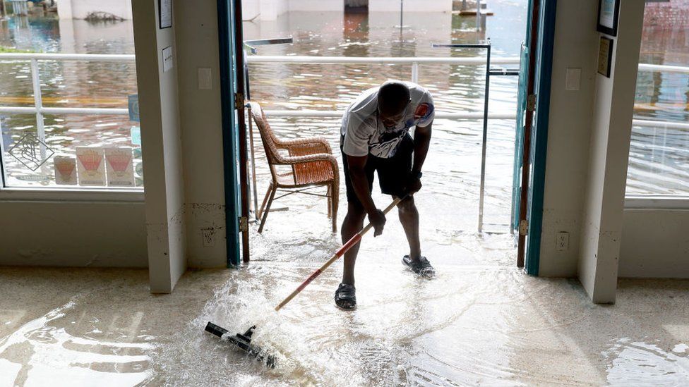 Hurricane Idalia sweeps through Florida