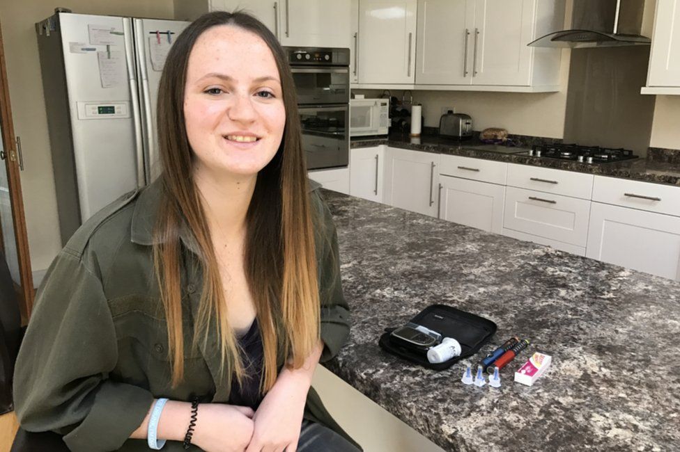 managing-type-1-diabetes-is-essentially-my-day-job-bbc-news