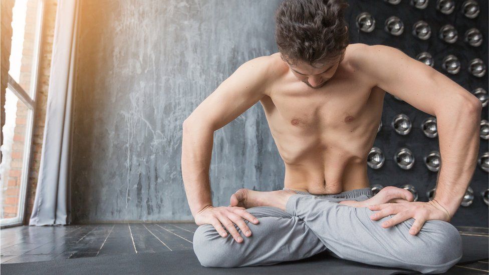 dolor en el abdomen bajo despues de una cesarea