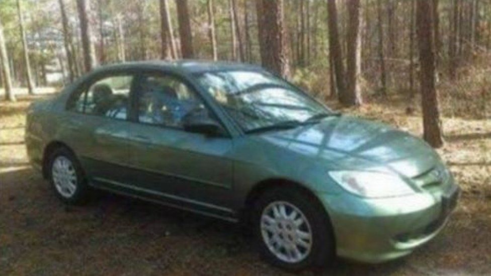 The vehicle which the suspects are believed to be travelling in