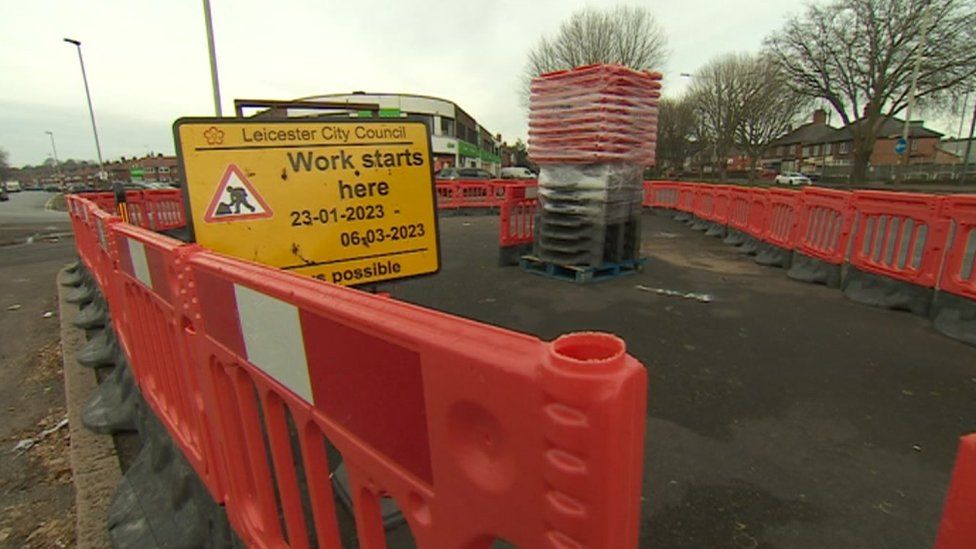 Work gets under way on 'confusing' Leicester junction BBC News