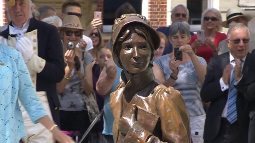 Jane Austen statue
