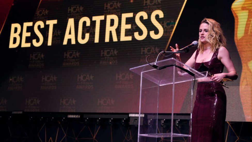Kristen Stewart accepts the Best Actress Award for 'Spencer' onstage during the 5th Annual HCA Film Awards at Avalon Hollywood & Bardot on February 28, 2022 in Los Angeles