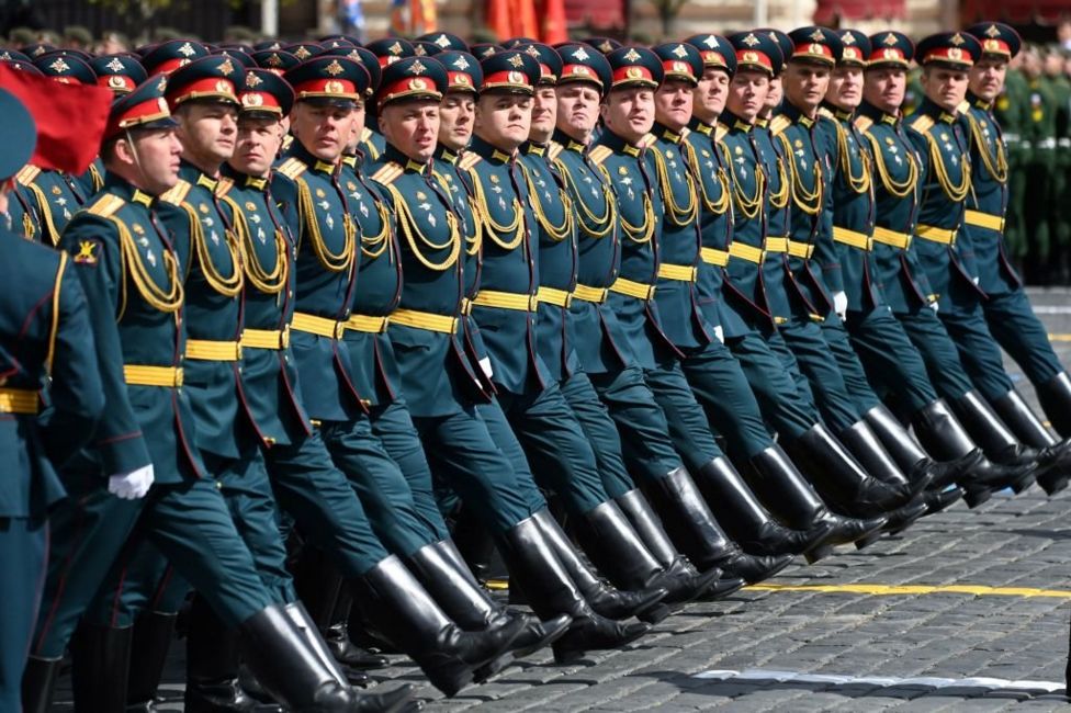 In Pictures: Russia's Victory Day Parade - Bbc News