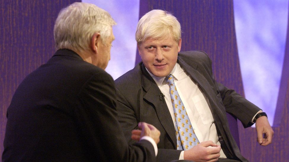 Sir Michael Parkinson with Boris Johnson in 2003
