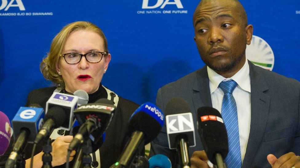 Democratic Alliance leader Mmusi Maimane and Western Cape premier Helen Zille during a media briefing