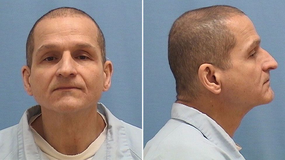 William Carini seen head-on and in profile, in photos from Illinois department of corrections.