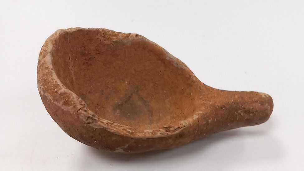 Bronze Age spoon, Middleton Cheney