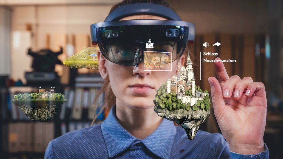 Microsoft Hololens VR glasses
