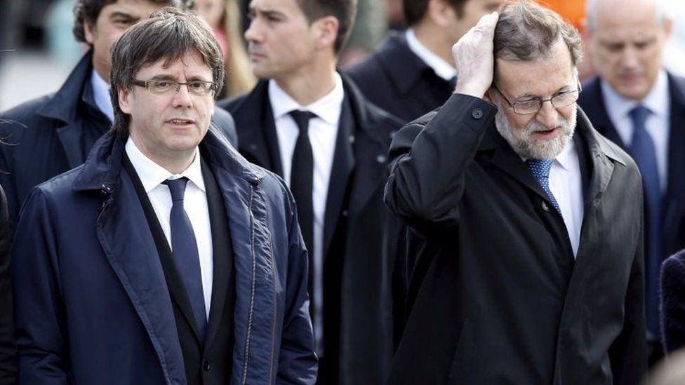 Catalan leader Carles Puigdemont (left) and Spanish Prime Minister Mariano Rajoy. Photo: March 2016