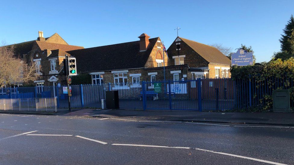 Ashford C of E Primary School, Surrey