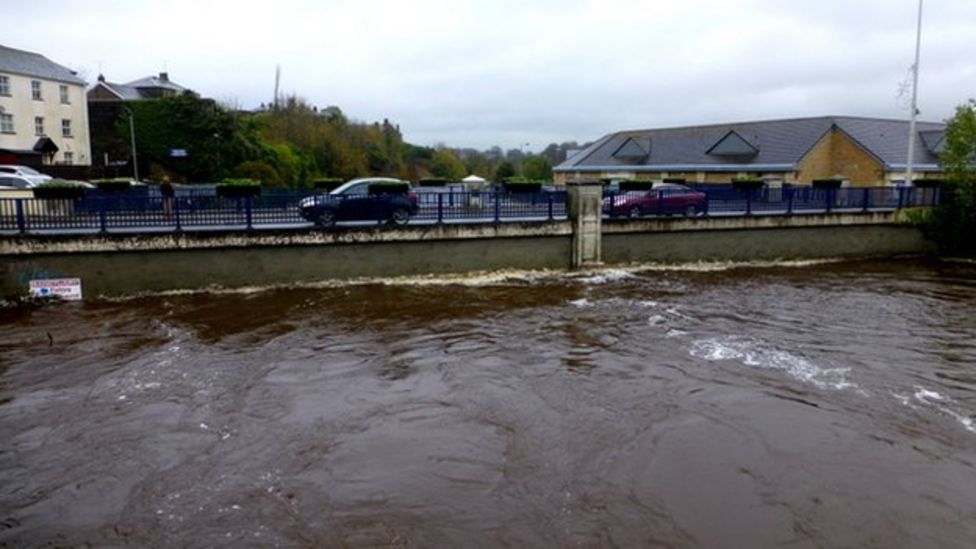 Some Flooding In Northern Ireland After Weather Warning Bbc News 