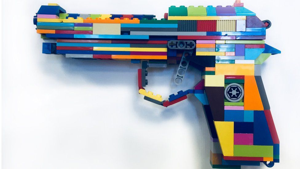 Lego artist David denies - BBC