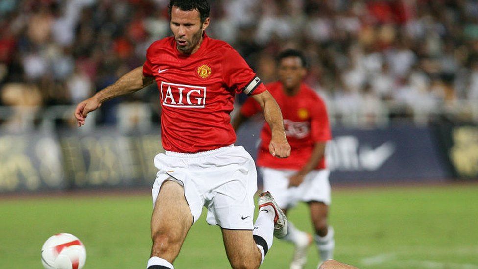 Giggs playing