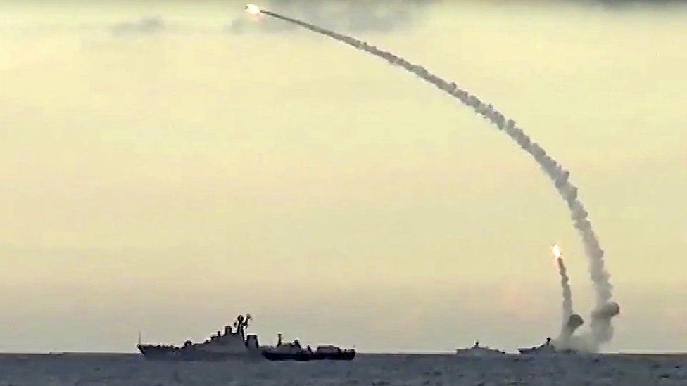 Russian cruise missiles launched on 20 Nov 15 (pic: Russian Defence Ministry)