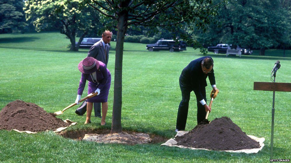 The Queen and President George HW Bush