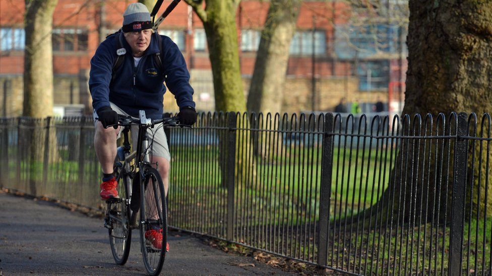 Boris Johnson cycling in 2013