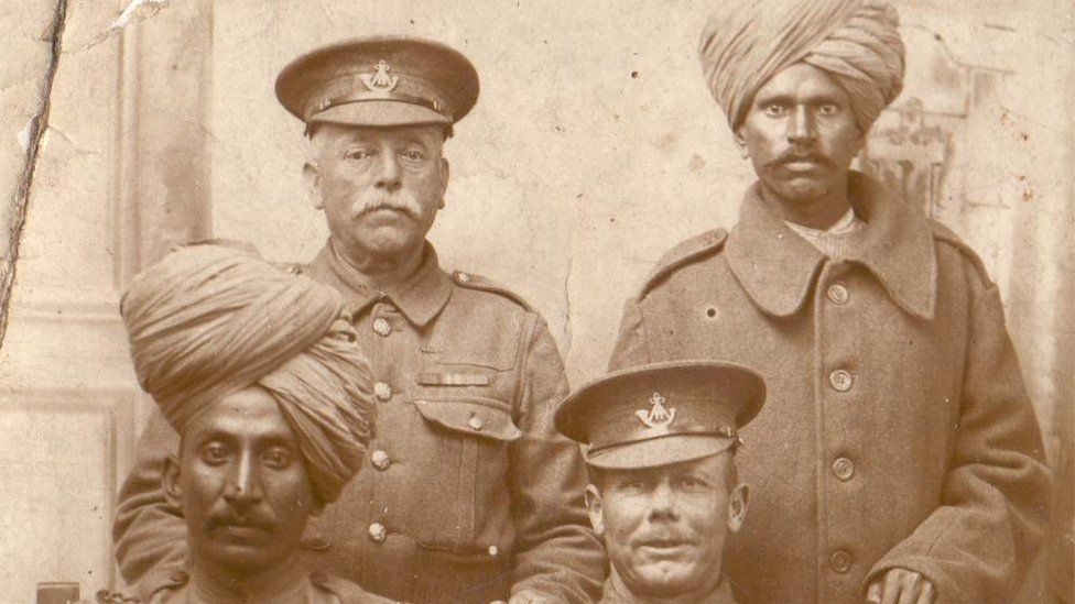 Remembering India's WWI soldiers - BBC News