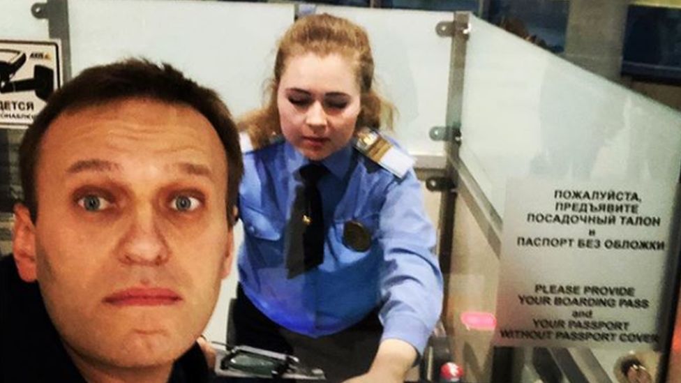 Alexei Navalny at passport control in Moscow
