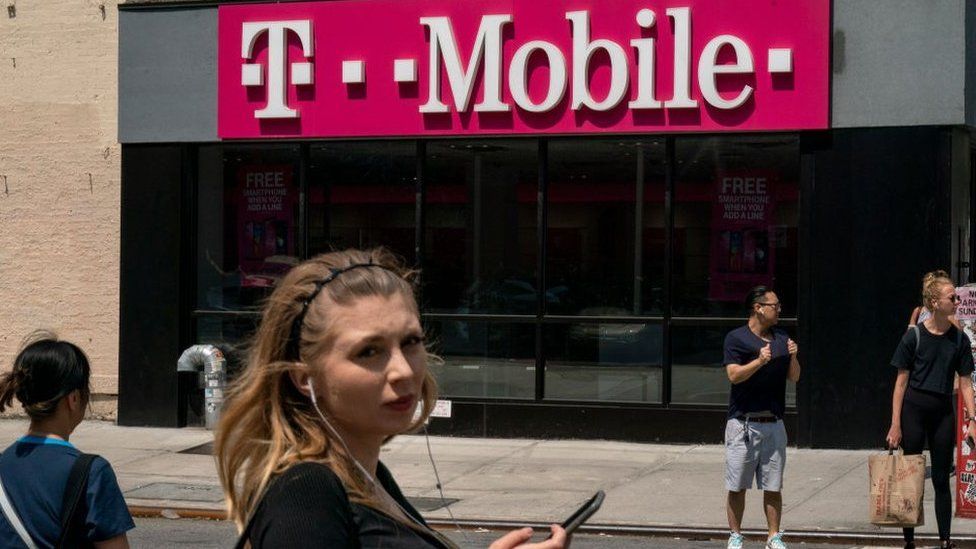 T-Mobile shop in New York