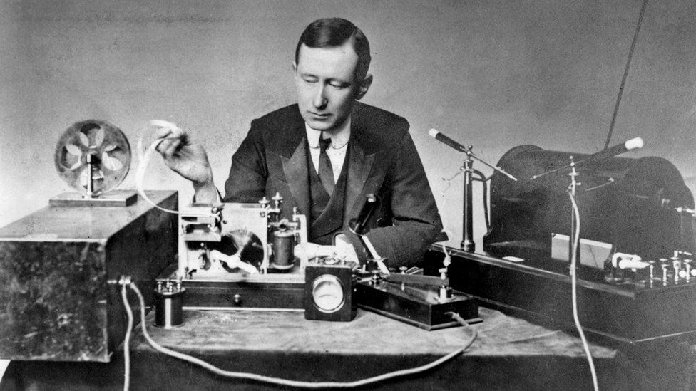 Marconi's radio made years ago - BBC News