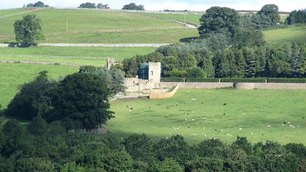 Forbidden Corner's Yorkshire Dales castle folly must be demolished ...