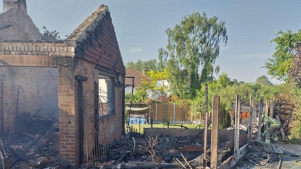 Ongar Fire started by white spirit incident destroys bungalow BBC News