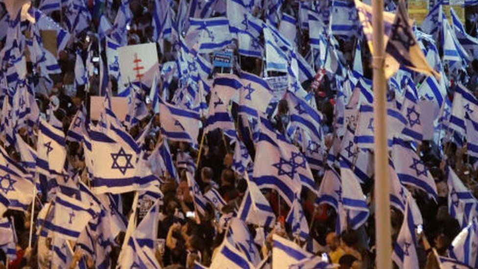 Israelis protesting in Tel Aviv, 25 March 2023