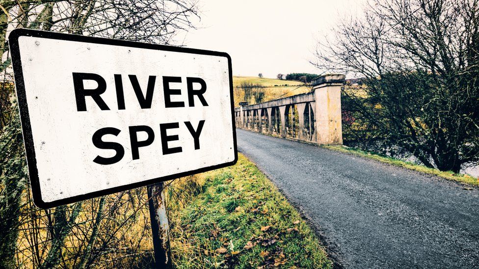 River Spey sign