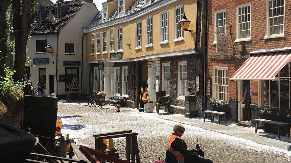 Preparations for filming at Elm Hill