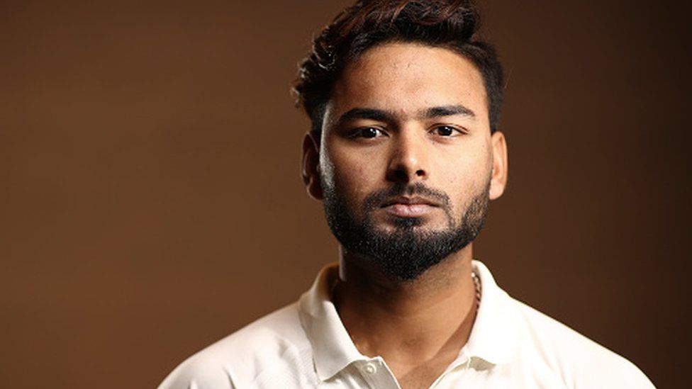 Rishabh Pant: Indian cricketer injured in car accident - BBC