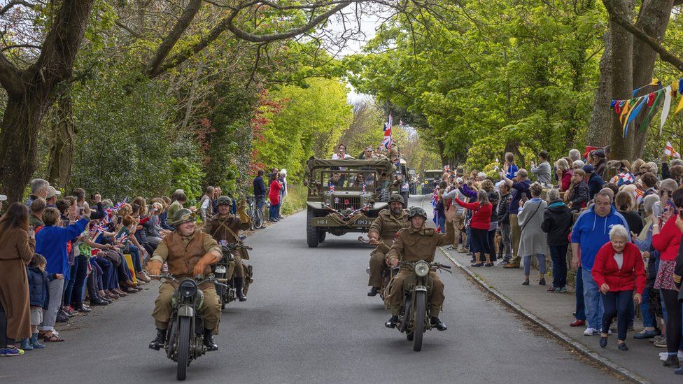 Liberation Day Guernsey celebrates 77th anniversary BBC News