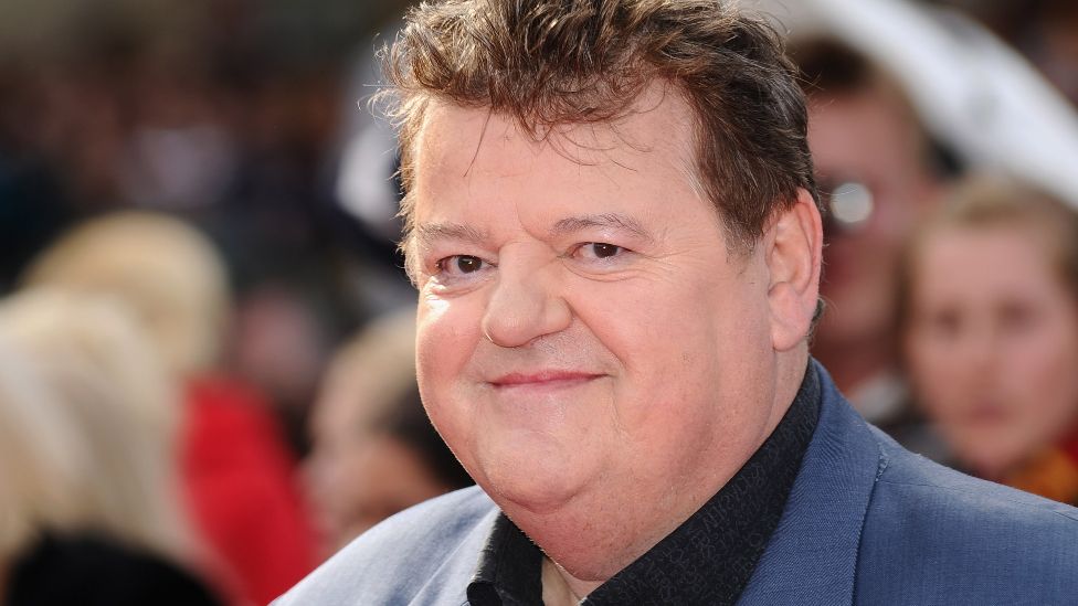 Robbie Coltrane: Harry Potter actor dies aged 72 - BBC News