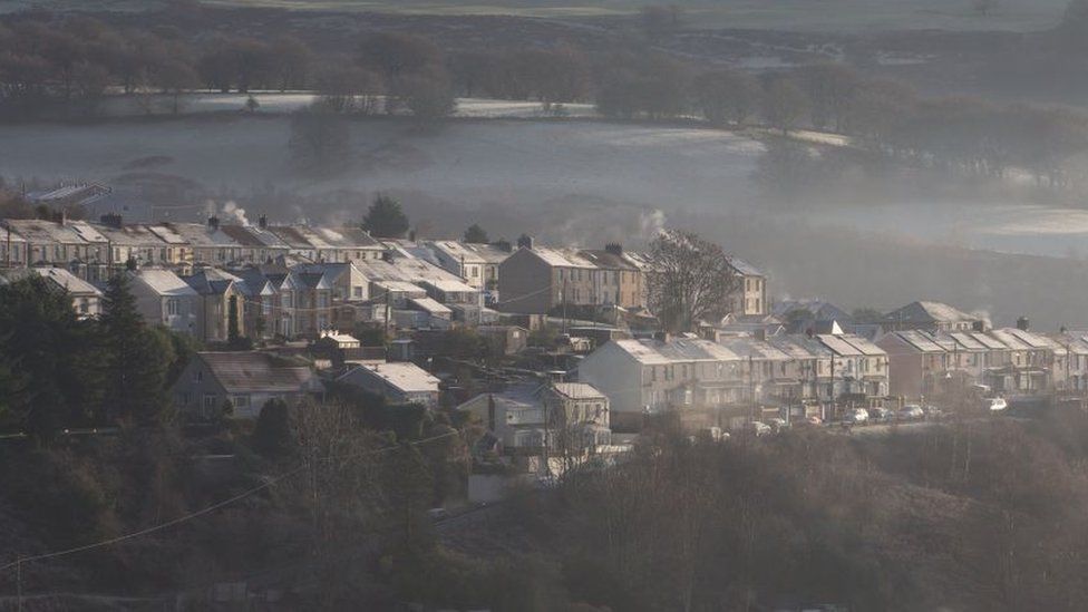 Census Less than half of people in Wales are Christian BBC News