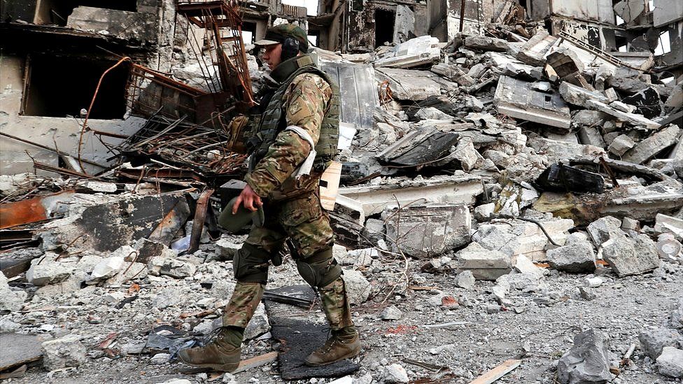 Russian soldier in Mariupol