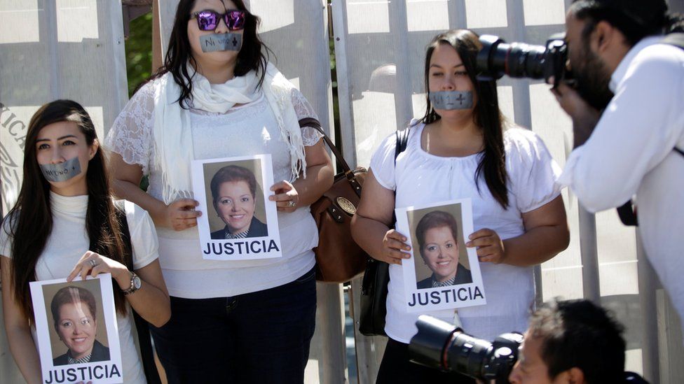 Journalists protest against the murder of the Mexican journalist Miroslava Breach, outside the Attorney General's Office (PGR) in Ciudad Juarez, Mexico