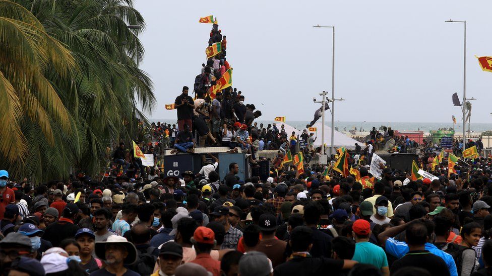 Protesters in Colombo, 9 July