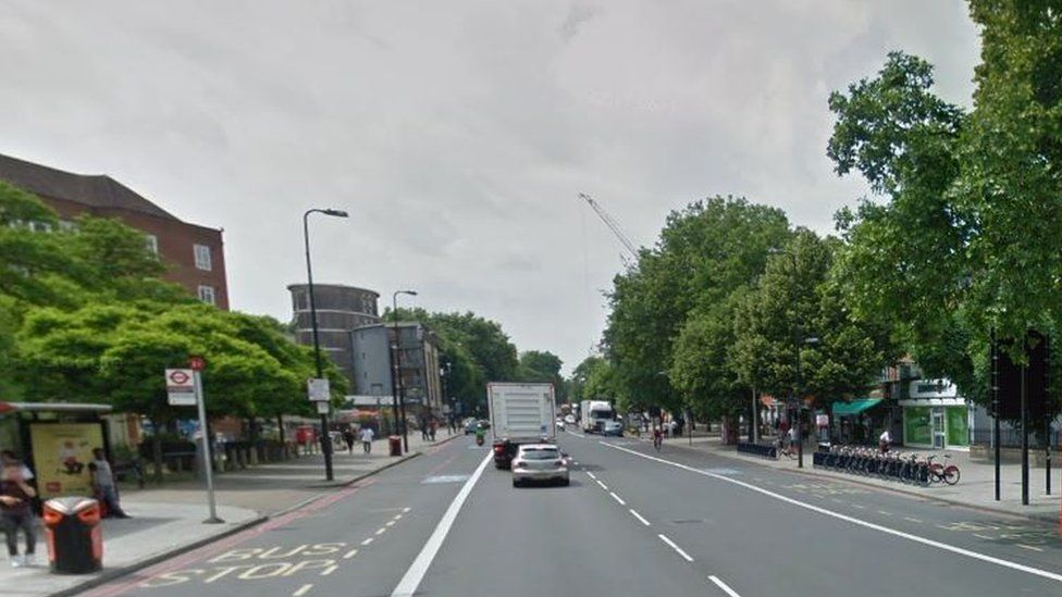 Woman dies in Stockwell hit-and-run crash - BBC News