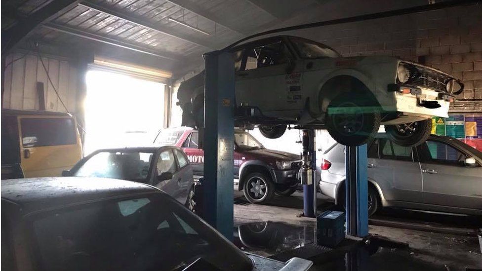 Bridport business premises wrecked in trading estate fire BBC News