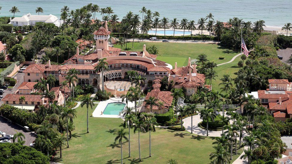 Mar-a-Lago IT manager implicates Trump in classified files case - BBC News