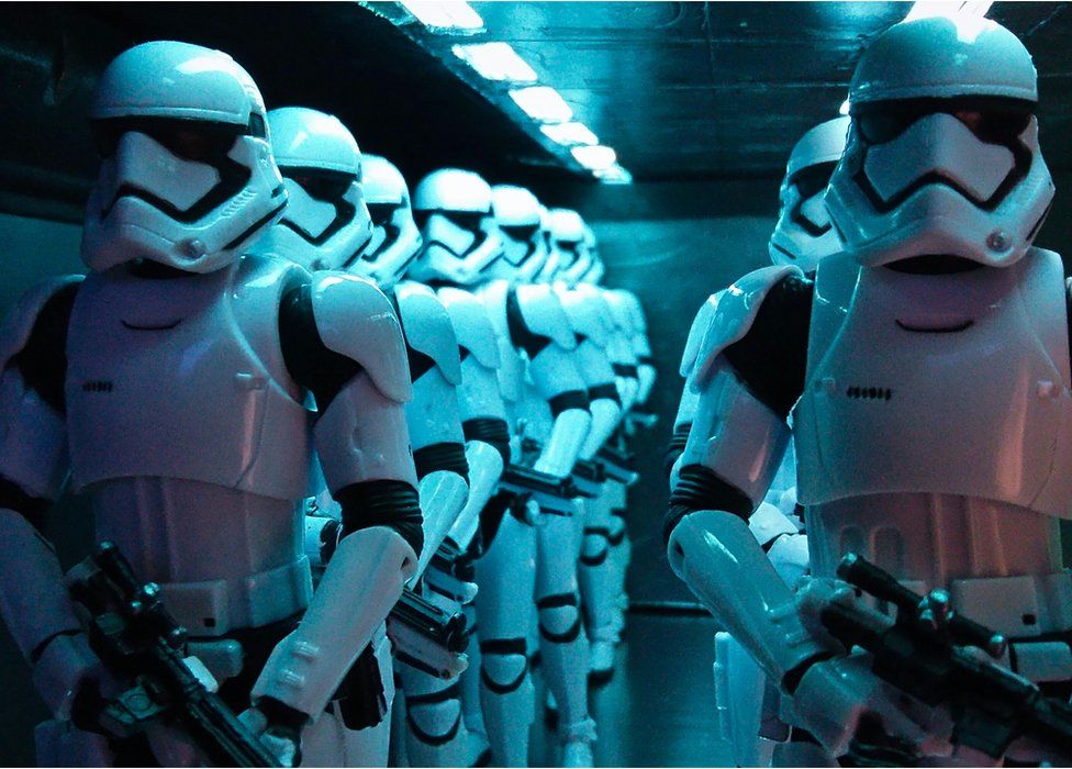 Stormtroopers on dropship
