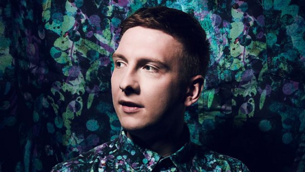 Joe Lycett calls for better LGBT dialogue - BBC News