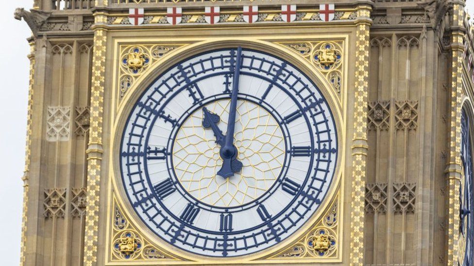 big-ben-clock-chiming-again-for-remembrance-sunday-before-resuming