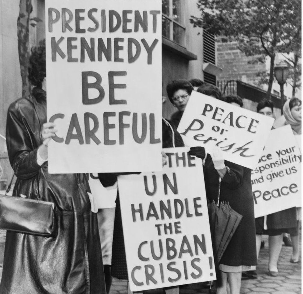 Protesters during the Cuban missile crisis