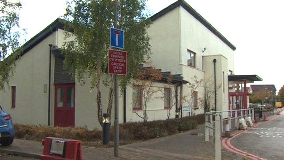 'Abuse' Tawel Fan mental health ward could be demolished BBC News
