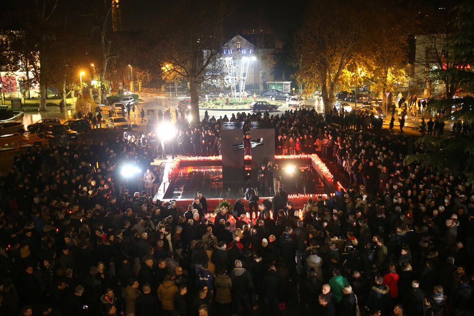 Bosnian Croats pray and light candles for Slobodan Praljak in Mostar, 29 November