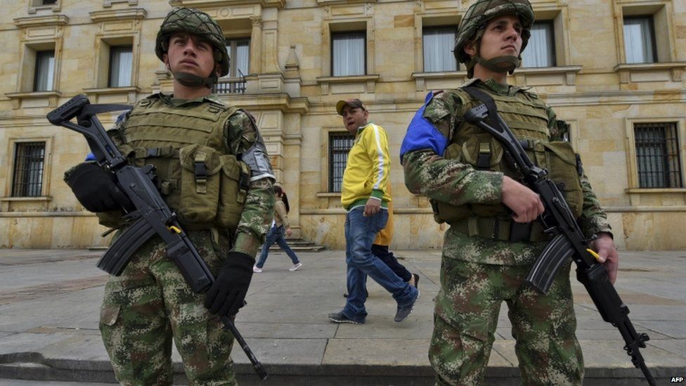 Colombian soldiers in Bogota on election day, 25 Oct 2015