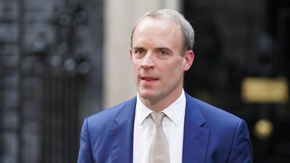 Dominic Raab outside No 10 Downing Street on 25/10/2022