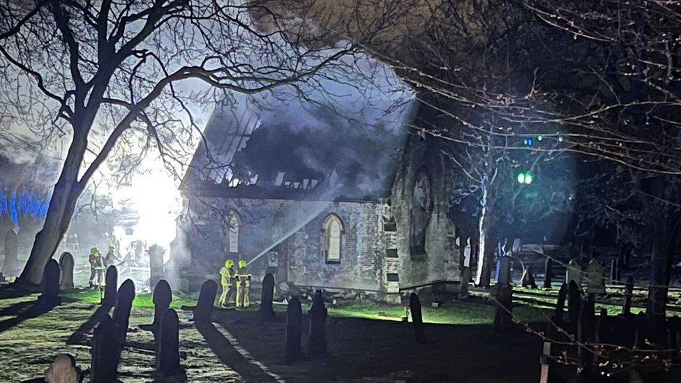 Castleford Derelict chapel destroyed in blaze BBC News